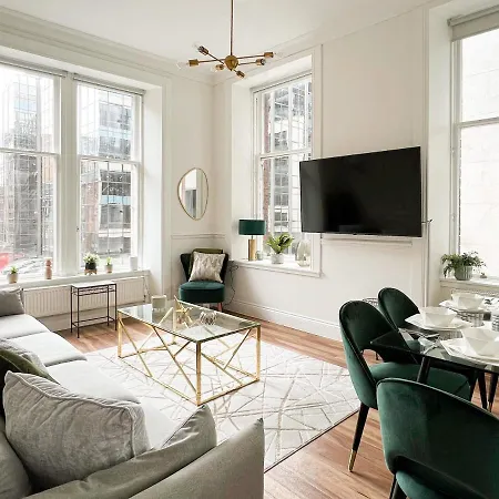 Large Blythswood *