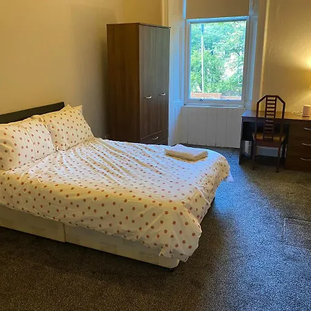 Barata Homestay Glasgow
