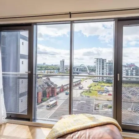 Luxury With A Great River View Glasgow