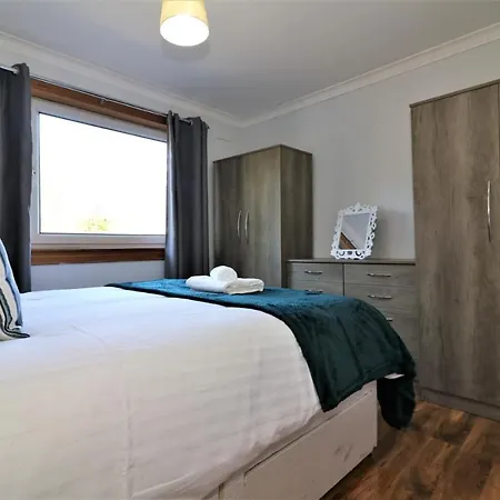 Signature - Dumbreck House Apartman Glasgow