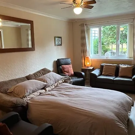 度假居 Spacious Near