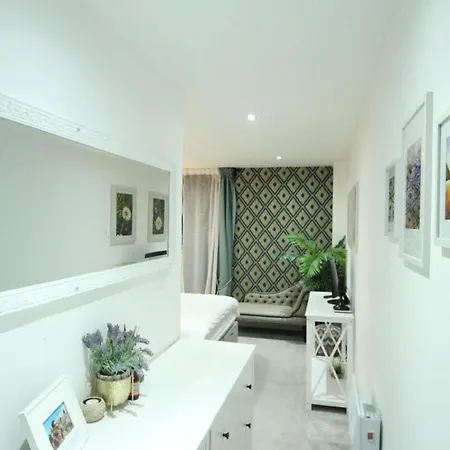 Hotel Luxury With A Great River View *