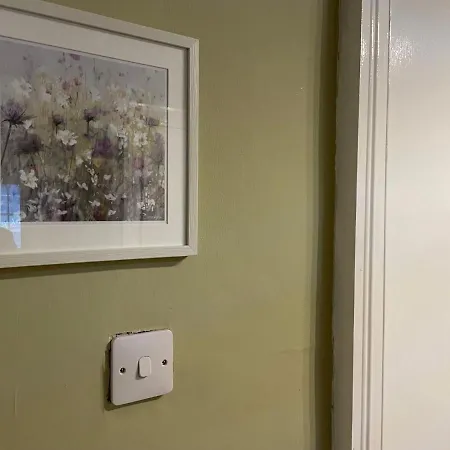 Traditional 5 Bedroom Centre Appartement