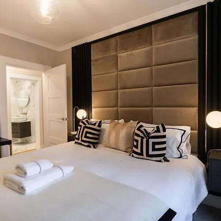 The Wilton - Your Private 5* Escape! Glasgow