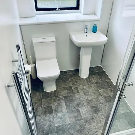 Modern 2 Bedroom With Free Parking Glasgow