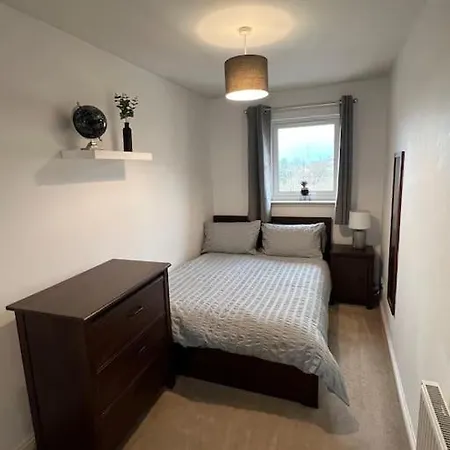 Modern 2 Bedroom Flat Near Centre شقة غلاسغو