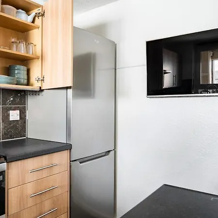 Apartmán Lovely 1-bedroom With Balcony In West End Glasgow