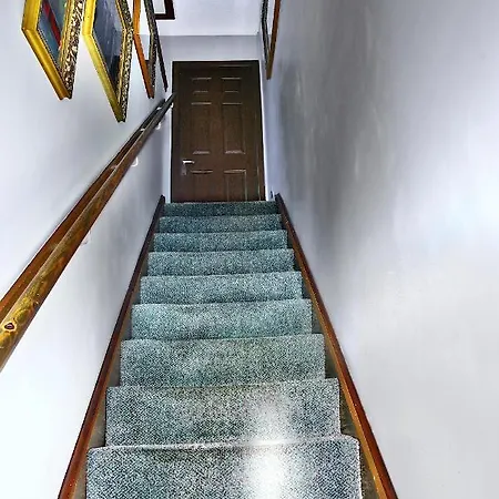 A Cosy House Near The Centre Glasgow