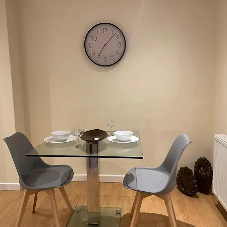 Apartment Tolbooth By Principal *