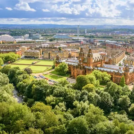 Hotel 69 St Georges Mansions