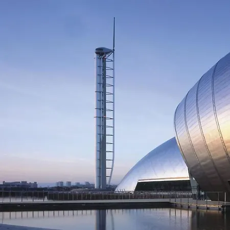 69 St Georges Mansions * Glasgow