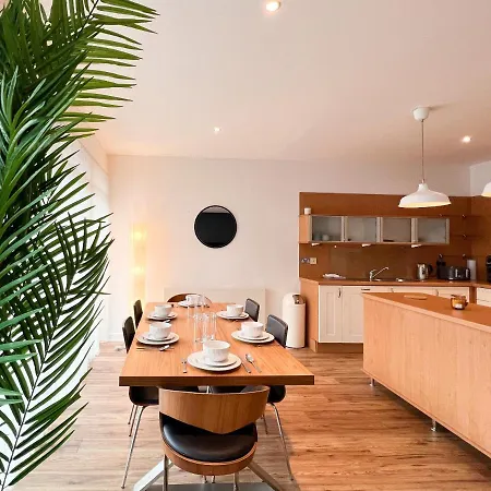 Apartament Lovely Two Bed In Finnieston Glasgow