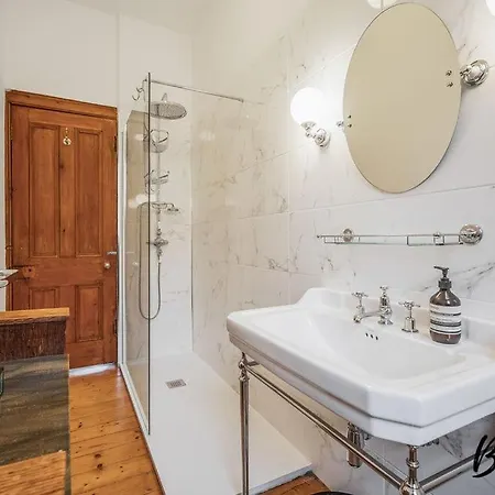 Vavin - Central - Cozy 2 Br-1ba - Free Parking Lägenhet *