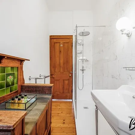 Lägenhet Vavin - Central - Cozy 2 Br-1ba - Free Parking