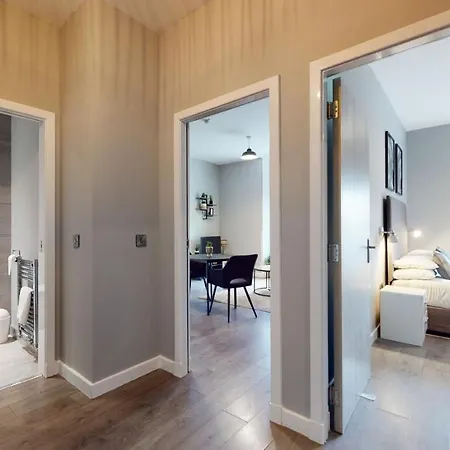 아파트 Glassford *