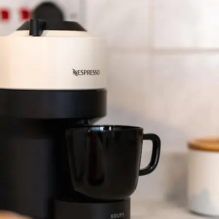 Finnieston 1-bed - Walk To Hydro & Bars - Sleeps 2 * Glasgow