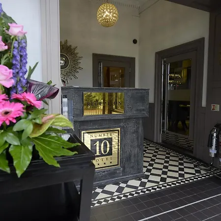 Hotel Number 10 4*
