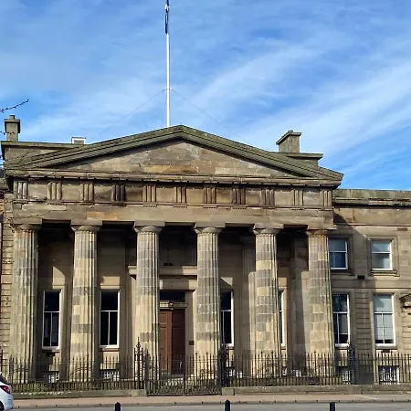 Apartment Inviting 1-bed In Merchant City