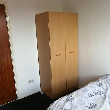 Гостевой дом Private Double Bedroom In Centre