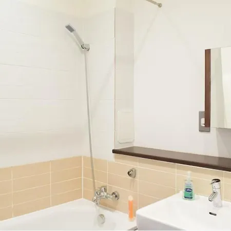 Modern 2bd2bath Citycentre