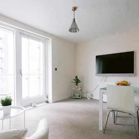 3/5 - New 1-bed At Harbour 格拉斯哥
