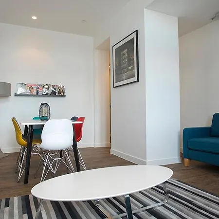 Lägenhet Modern Living At Riverside In The Heart Of Glasgow