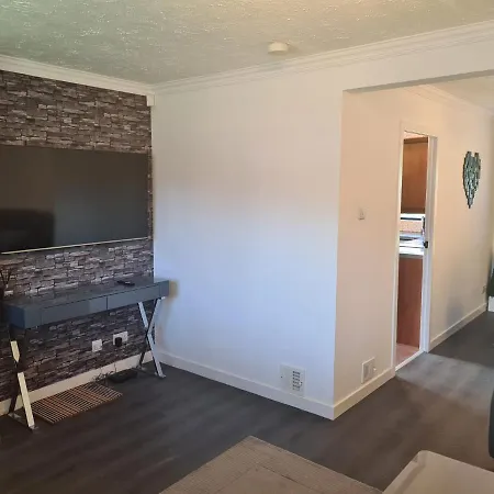 Travel Host 3 Bedroom House With Free Parking Villa Glasgow