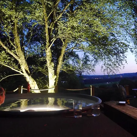 Appartement Craigmaddie Muir Roundhouse With Hot Tub Romantic, Luxury, Rural For 2 Near Milngavie *