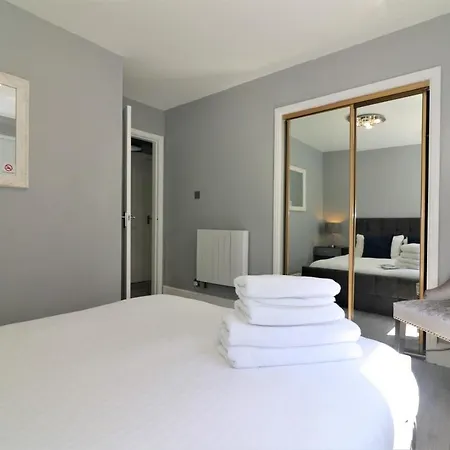 Lejlighed 2 Bedroom At Secc Hydro Free Parking *