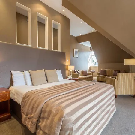 Hotel Sherbrooke Castle