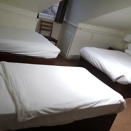 Hotell Mclays 2*