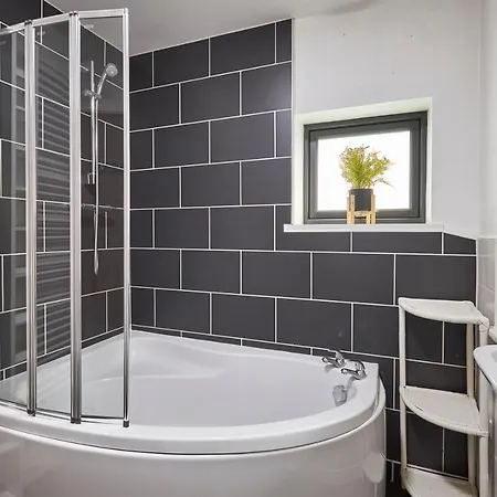 Appartement Host & - London Avenue