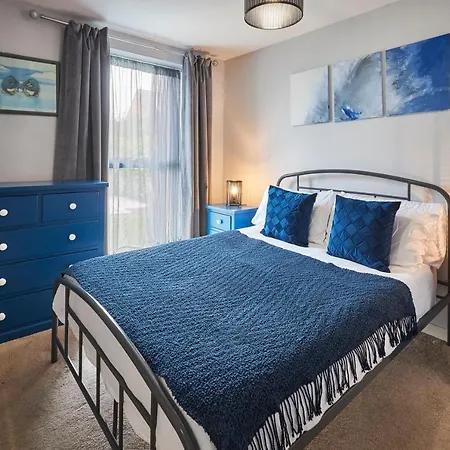 Appartement Host & - London Avenue *