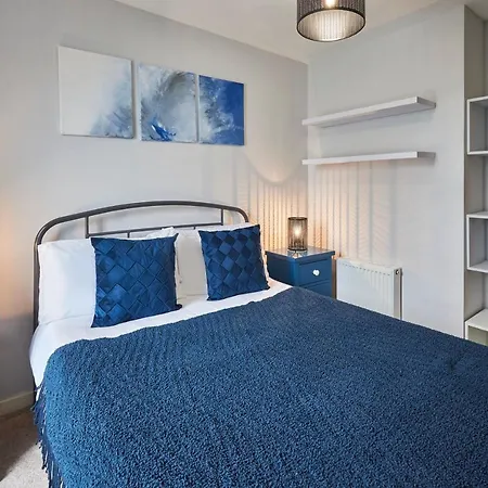 Apartment Host & - London Avenue *