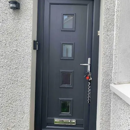 Facing Spacious Free Parking