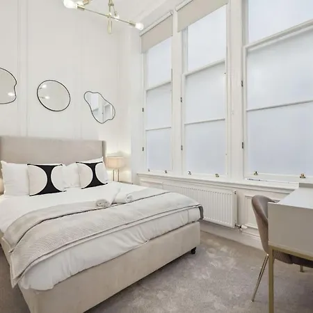 Luxurious 2 Bed Blythswood Flat