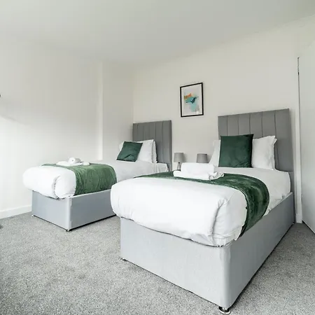 Dom wakacyjny 2 Bdr House By Caledonia Luxe Short Lets & Serviced Glasgow