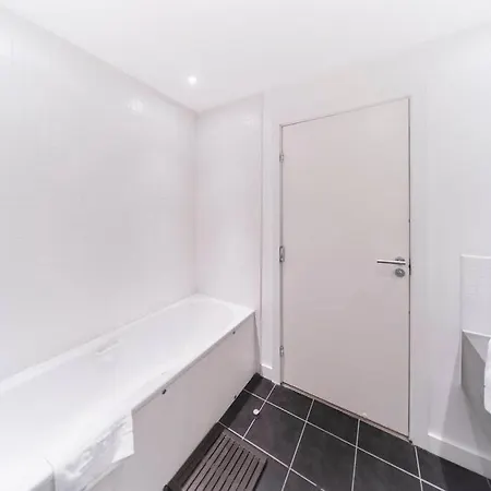 Appartamento Glasgow, Finnieston Luxury 2 Bed With Parking, E-check In, Hi-fi *