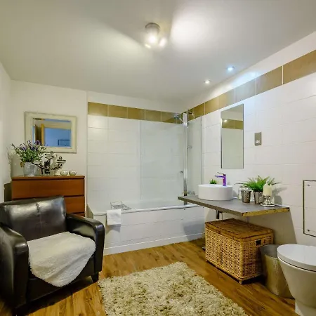2 Bed In 87837 * 格拉斯哥