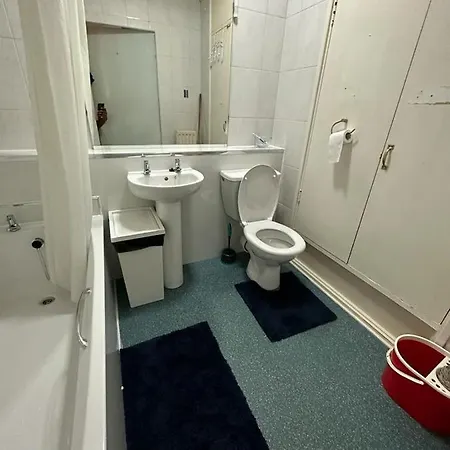 בית אירוח Private In Center *