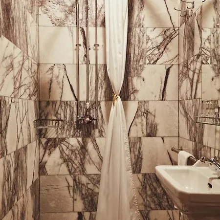 Hotel House Of Gods *