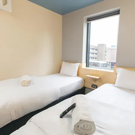 イージーホテル シティ 2* グラスゴー