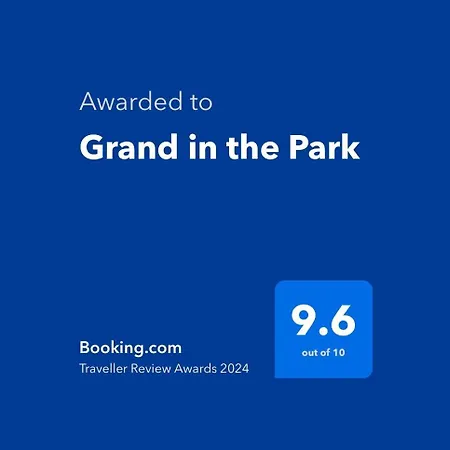 Grand In The Park Appartement