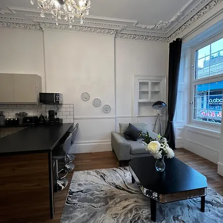 Sauchiehall Street Apartment Glasgow