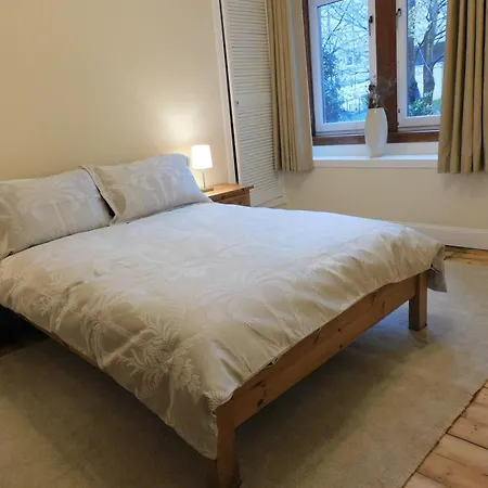 Apartment Beautiful & Spacious 2 Bed In West End Glasgow