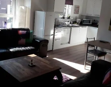 Spacious Modern Apartment Glasgow