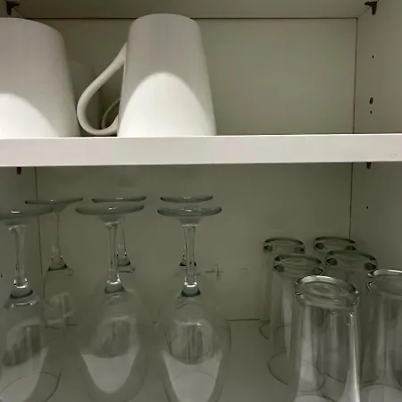 Trendy West End Apartment,