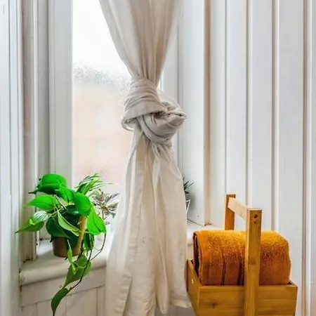 Traditional 1-bed Flat In Southside 글라스고