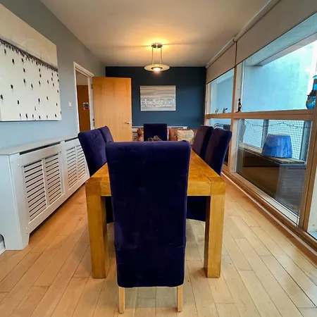 Апартаменты Duplex Next To Hydro With Parking Глазго