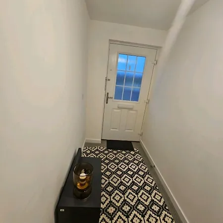 Darnley Southside In A Private 61 Leggastston Road Privatunterkunft